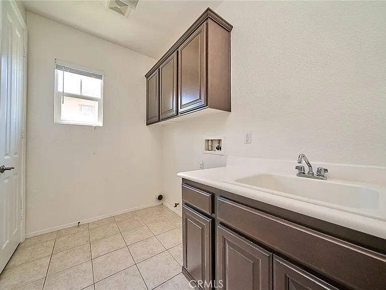 8827 Soothing Ct — Photo 44