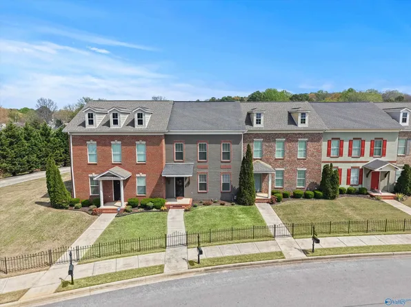 118 Park Square Ln, Madison, AL 35758