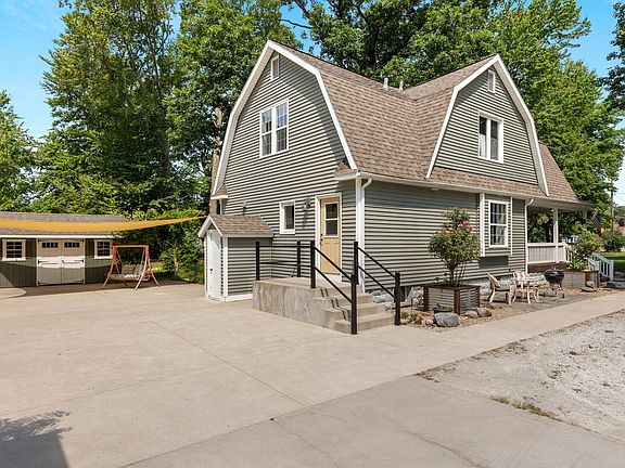 5th image of 343 Eugene Ave