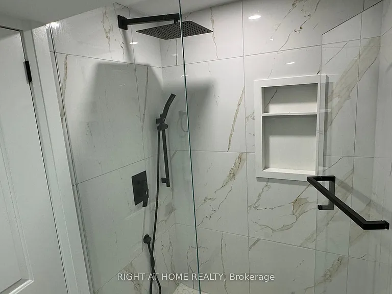 52 Sedgebrook Cres — Photo 18