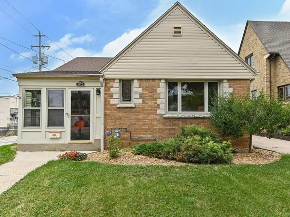 2721 North 71st STREET, Milwaukee, WI 53210