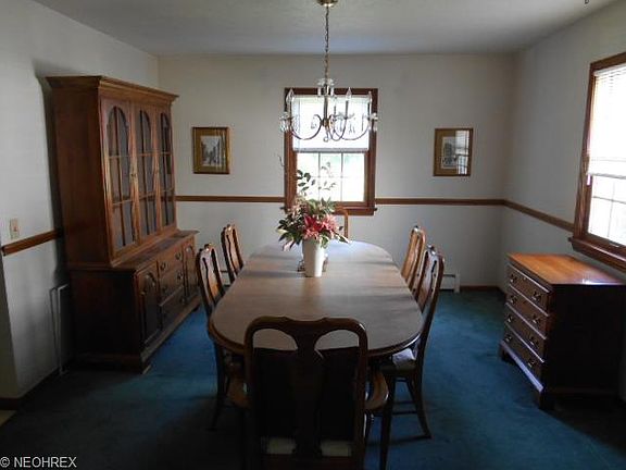 3rd image of 150 Woodridge Dr