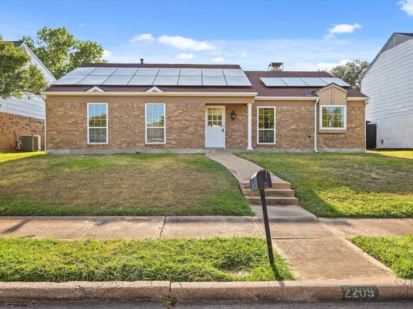 2209 Saharah Dr, Garland, TX 75044