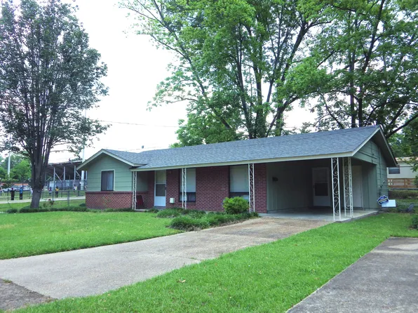 312 Ward Dr, Starkville, MS 39759