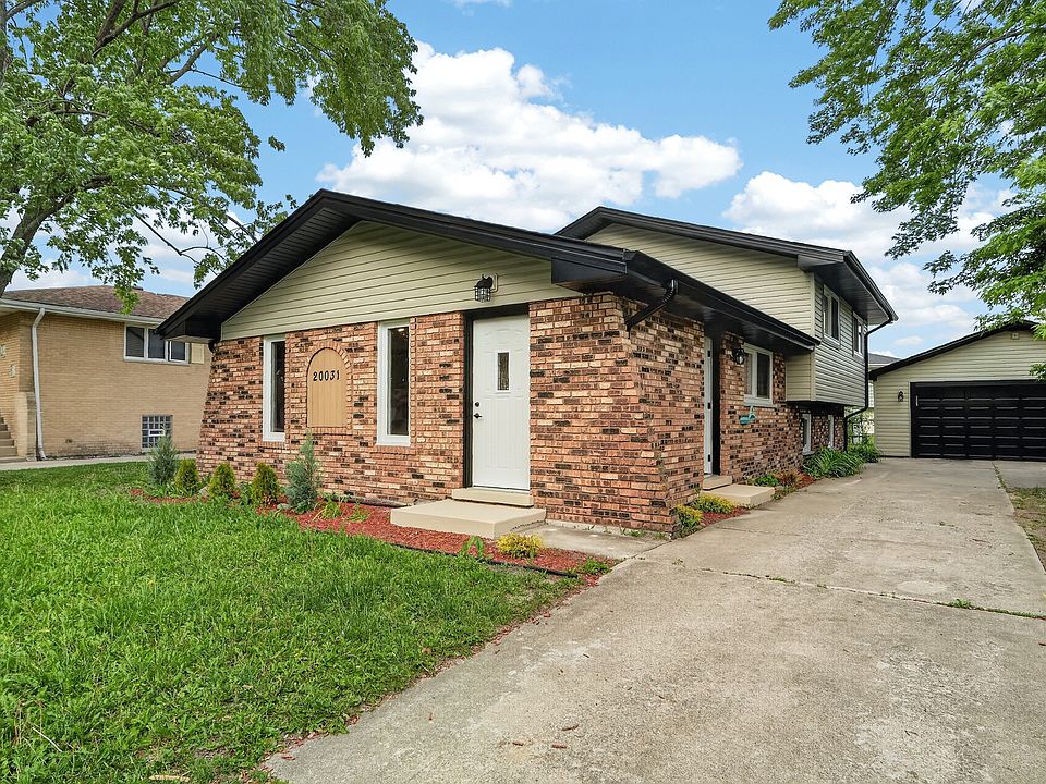 1st image of 20031 Terrace Ave