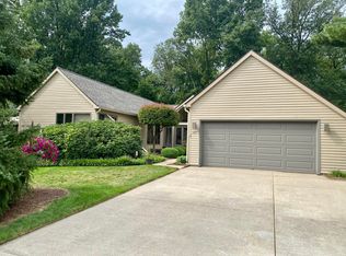 1409 W Rishel Rd, Sturgis, MI 49091