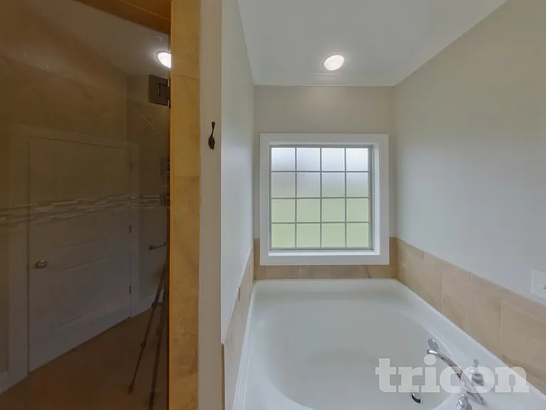 1306 Crescent Ridge Dr — Photo 13