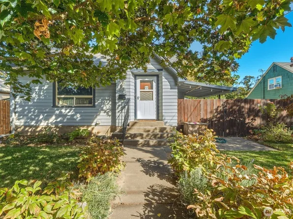 1028 N Clinton Street, Walla Walla, WA 99362