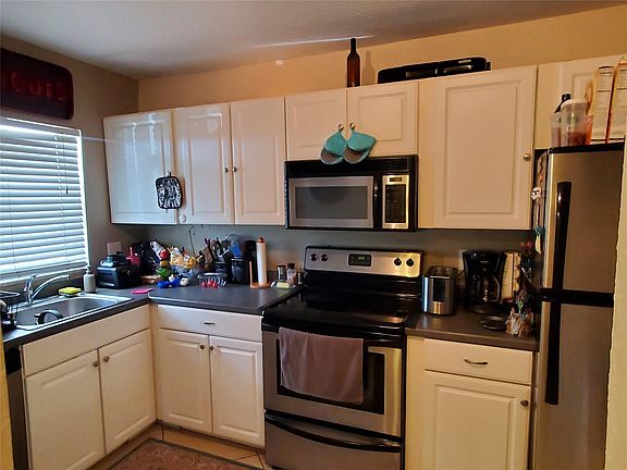 2nd image of 333 NW 17th Court #208 B