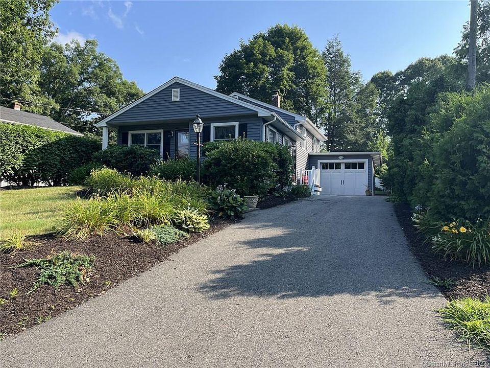 1st image of 321 Prospect Ave