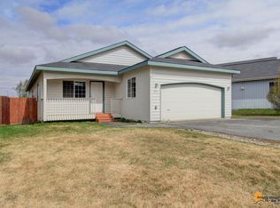 1951 Cannoneer Cir, Anchorage, AK 99507