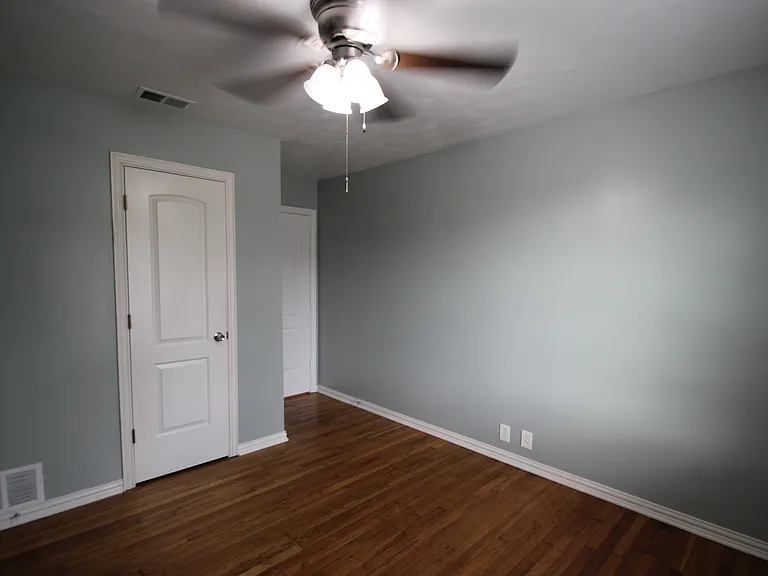 1921 Deborah Dr — Photo 22