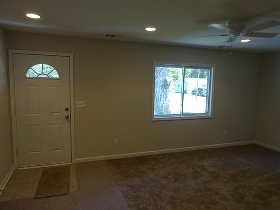 3rd image of 2724 S 52nd St