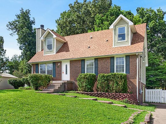 2nd image of 607 Granger Ln