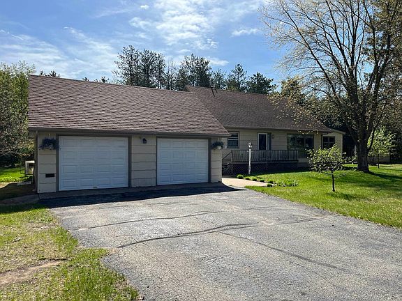 2nd image of N2208 16th Dr