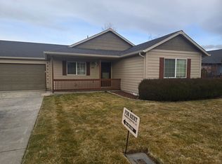 451 N Songbird St, Sisters, OR 97759