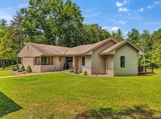 256 Falls Rd, West Falls, NY 14170