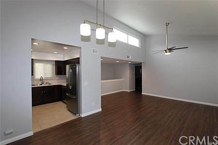 4th image of 1126 Cleghorn Dr Unit F
