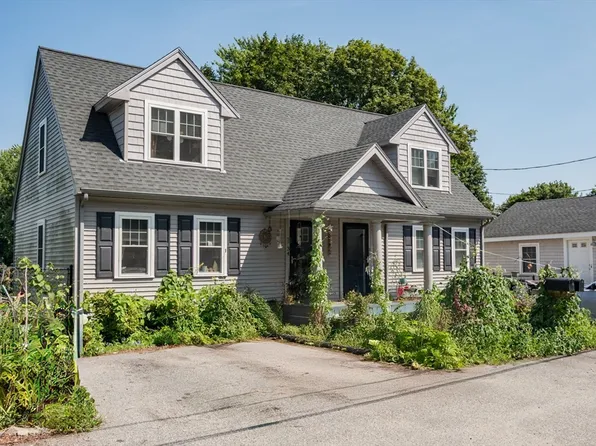 34-36 Washburn St, East Weymouth, MA 02189