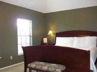 7810 Feather Springs Dr, Houston, TX 77095