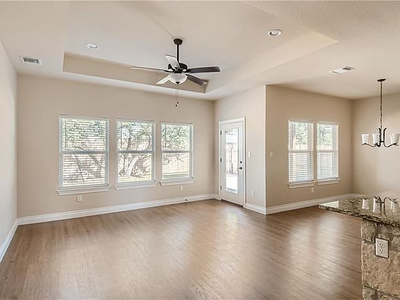 2nd image of 417 Dove Trl