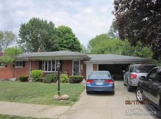 5733 Westfalen Dr, Shelby Township, MI 48317