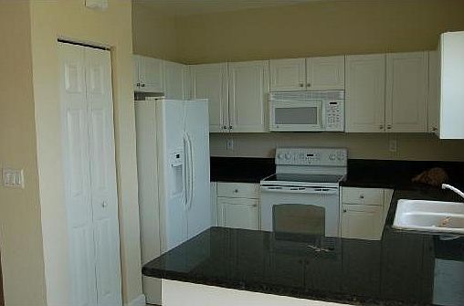 4th image of 22634 SW 89th Pl
