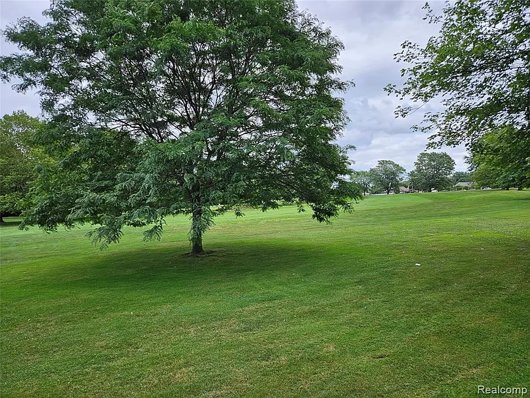 37313 Clubhouse Dr — Photo 21