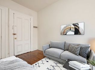 228 W 13th St APT 3C, New York, NY 10011
