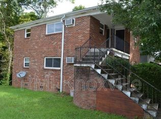 413 W 5th Ave UNIT 2, Lenoir City, TN 37771
