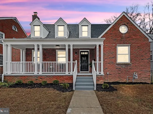 1312 Rowe St, Fredericksburg, VA 22401