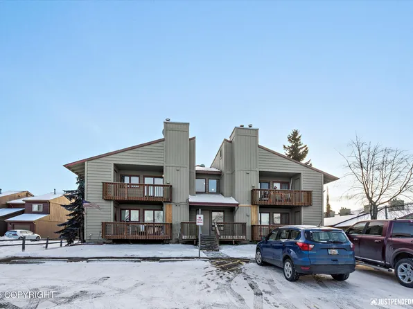 10250 Jamestown Dr #B-16, Anchorage, AK 99507