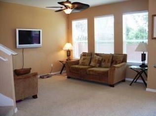 2020 Pine Oak Trl, Sanford, FL 32773