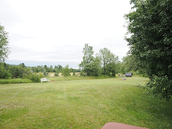 3rd image of 1670 Click Rd