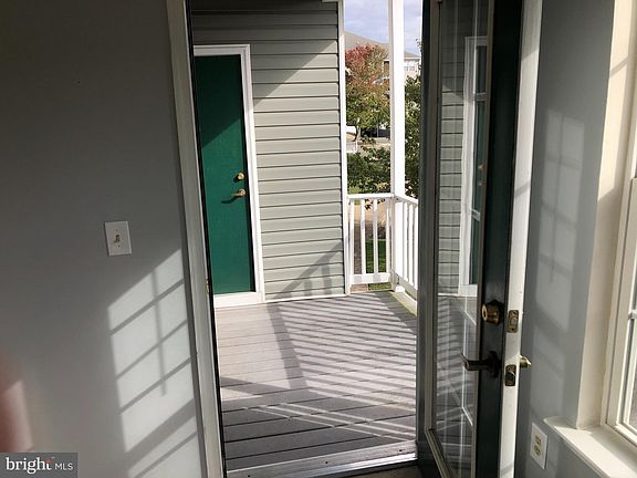 4th image of 45521 Westmeath Way Unit E13