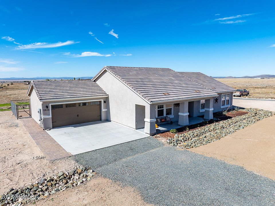 1st image of 11836 N COYOTE RUN Road