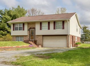 411 Beautyline Dr, Salix, PA 15952