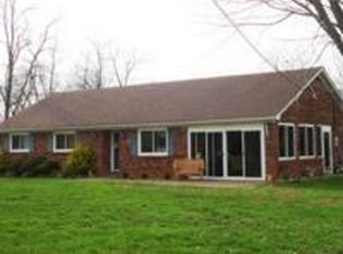 3040 Bellwood Rd, Bardstown, KY 40004