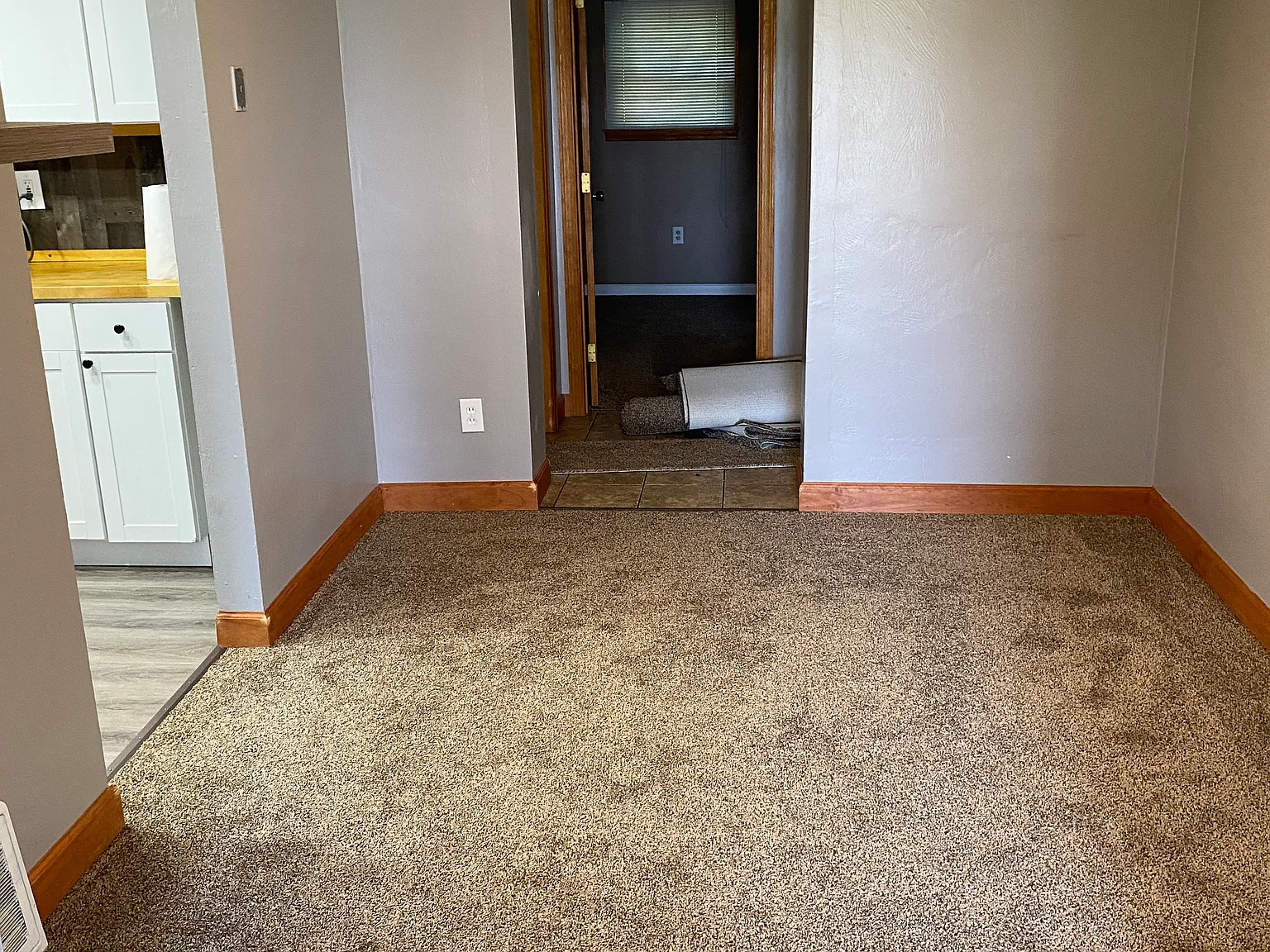 317 Charles Ter — Photo 3