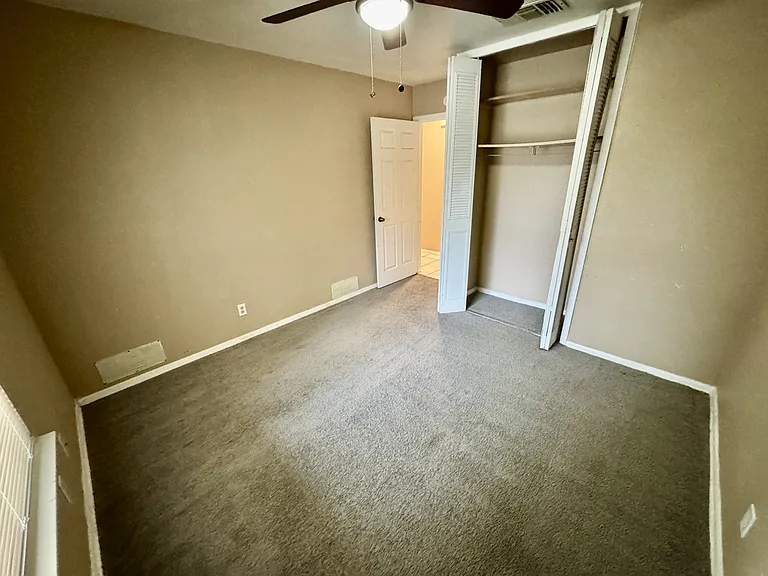 146 Stapleton St — Photo 13