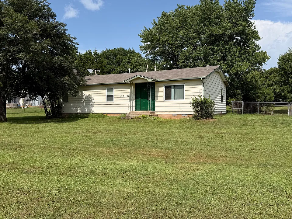 8700 S Westminster Rd