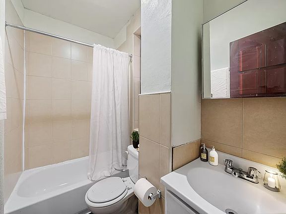 5th image of 118 W 109th St #3S
