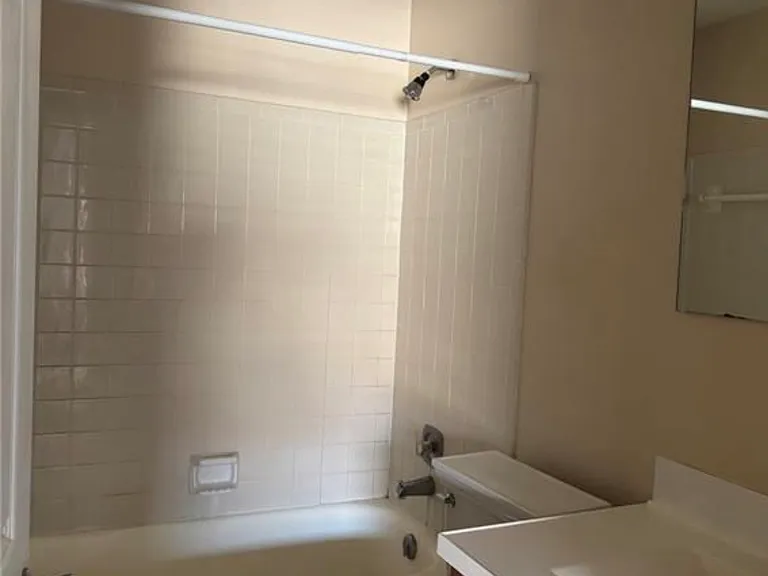 2622 Park Ave #A — Photo 7