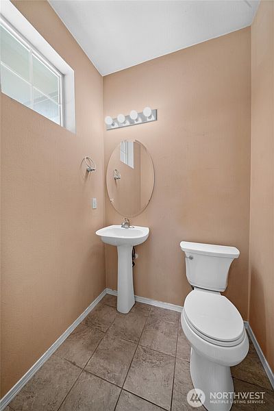 5th image of 5240 54th Avenue SE
