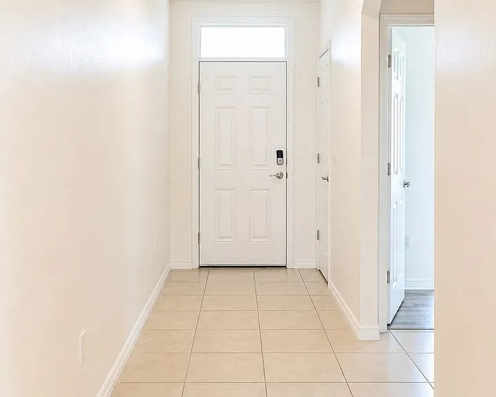 337 SW 30th Ave — Photo 5