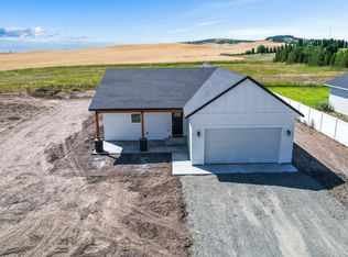 530 E Summit Ave, Reardan, WA 99029