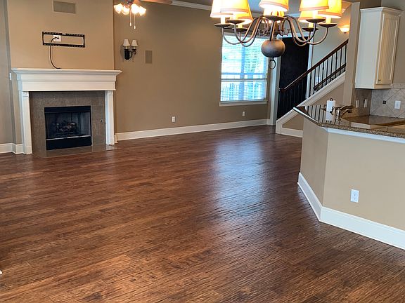 Large open dinning/living 