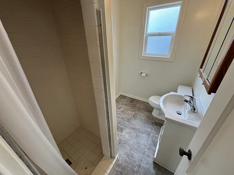2014 N Parish Pl #2018 — Photo 34