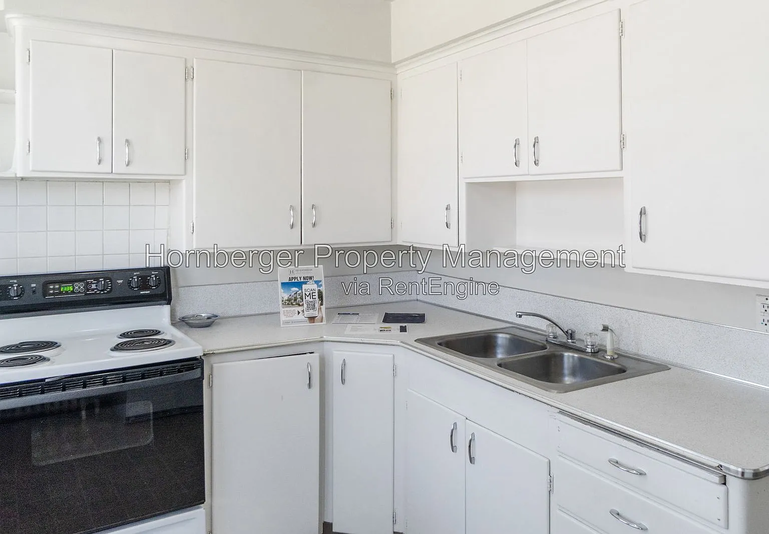 1 bed, 1.0 bath, 650 sqft, $950 — Photo 2