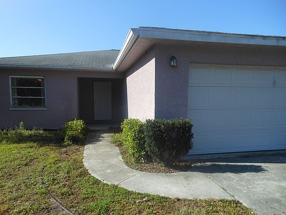 2nd image of 2936 N Lockwood Meadows Blvd